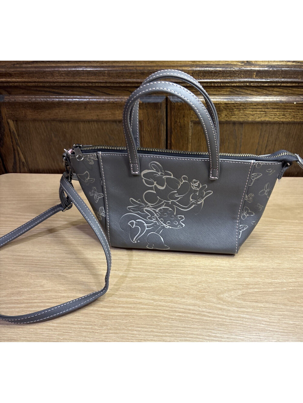 Disney Parks Minnie Mouse Crossbody Satchel Purse Gray, Long Strap Gently Used